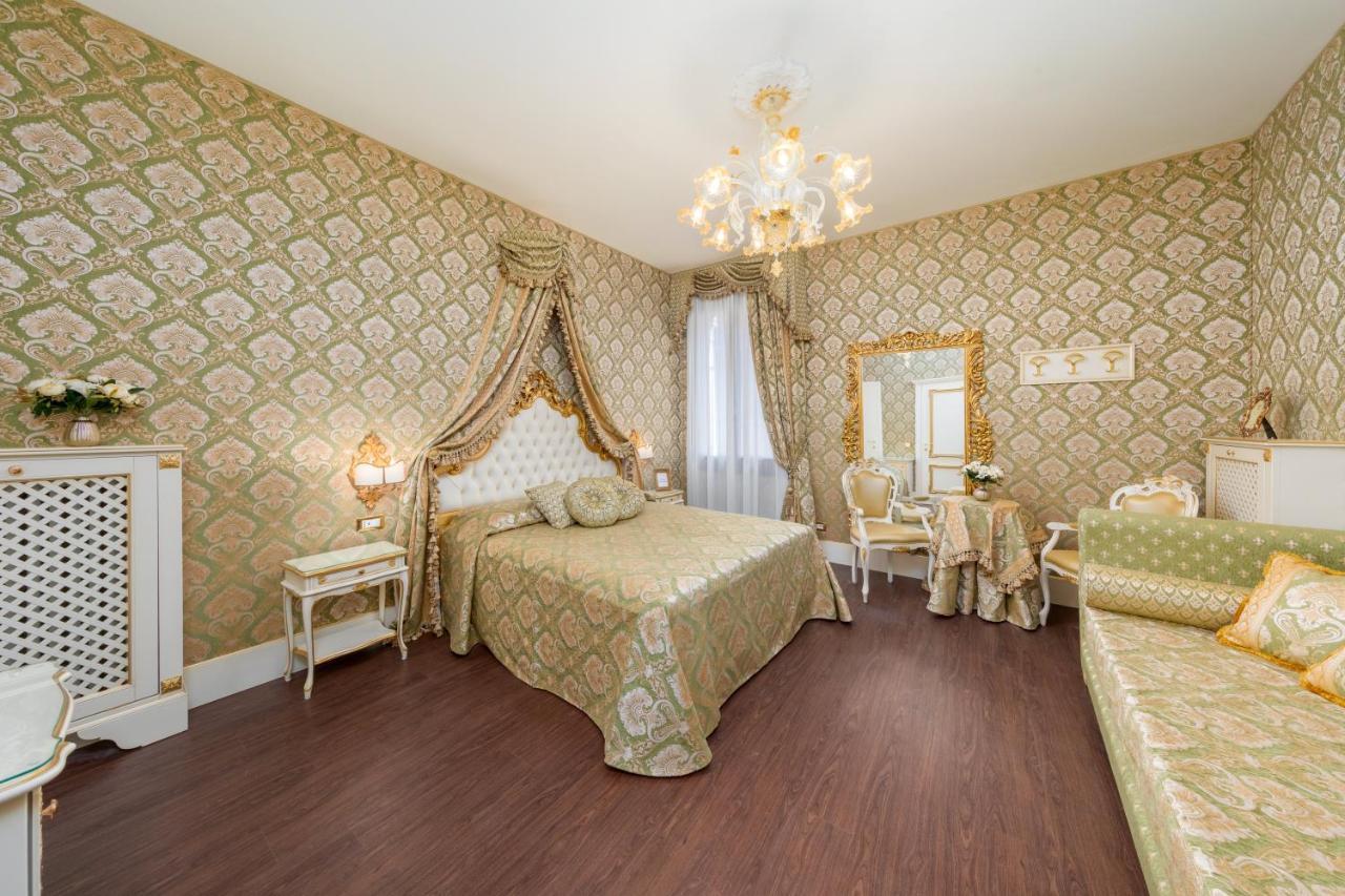 La Veneziana Boutique Rooms ภายนอก รูปภาพ